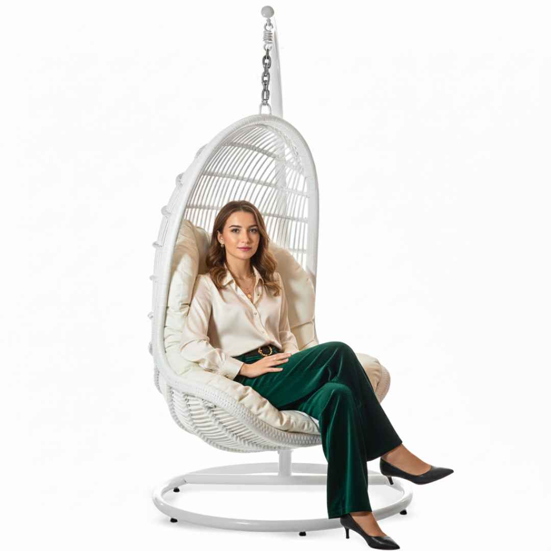 Vysoce kvalitní závěsné křeslo se stojanem PARMA Terico — houpací křeslo s ergonomií klasického křesla. Bílé